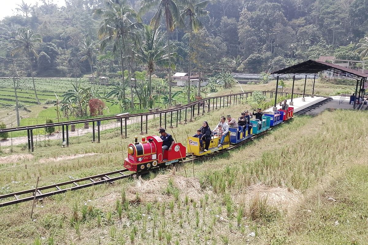 Dari Wisata Murah Meriah Tiket Rp2.000, Pendapatan BUMDes Sriwulan Kendal Capai Rp5,96 Miliar